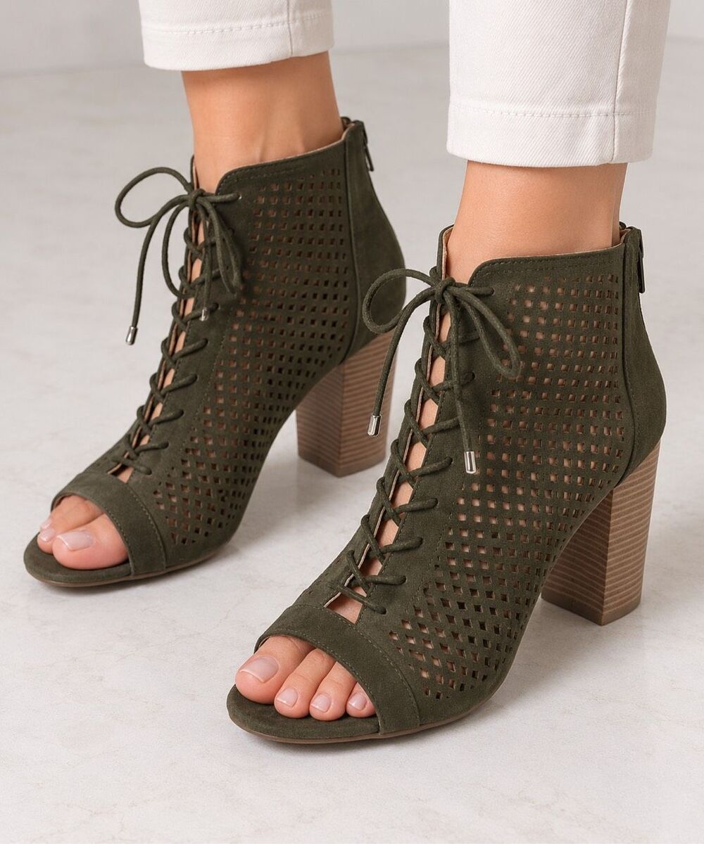 Report Olive Green Faux Suede Peep Toe Lace Up Ankle Booties Block Heel Sz 10